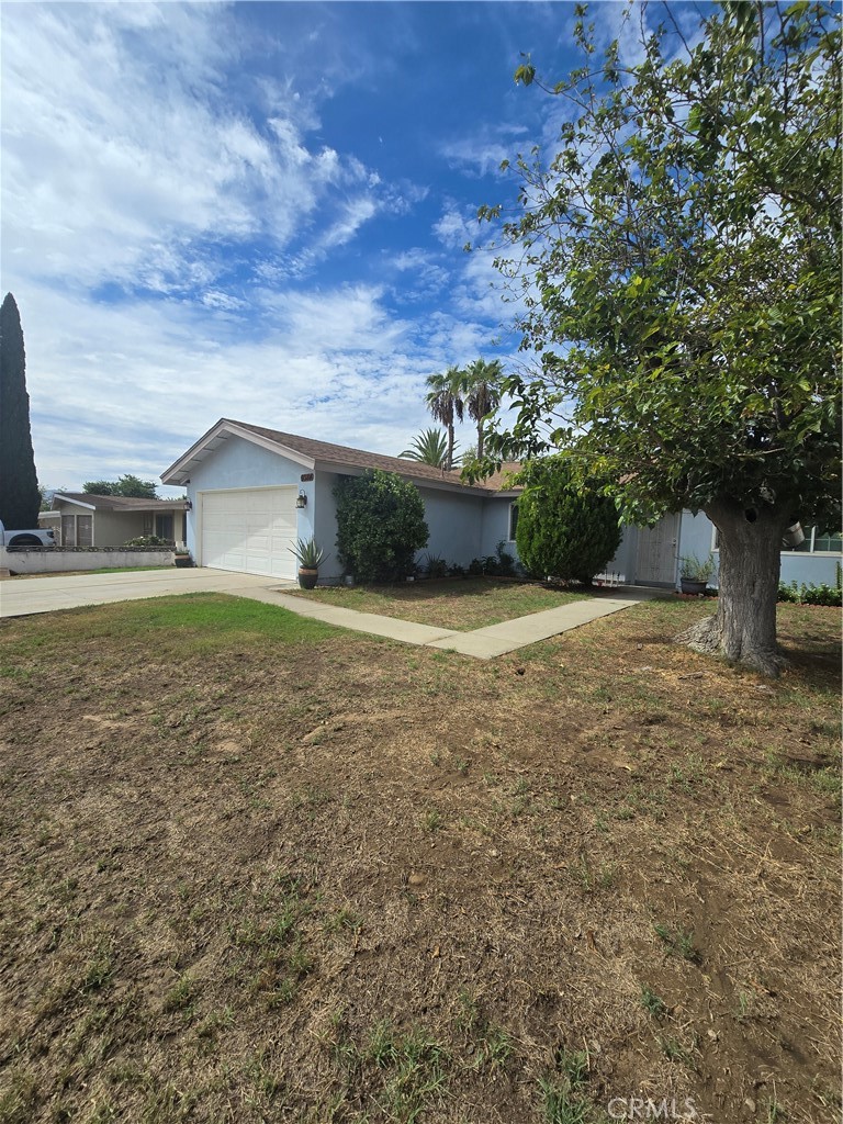 9384 Kempster Avenue Property Photo 2