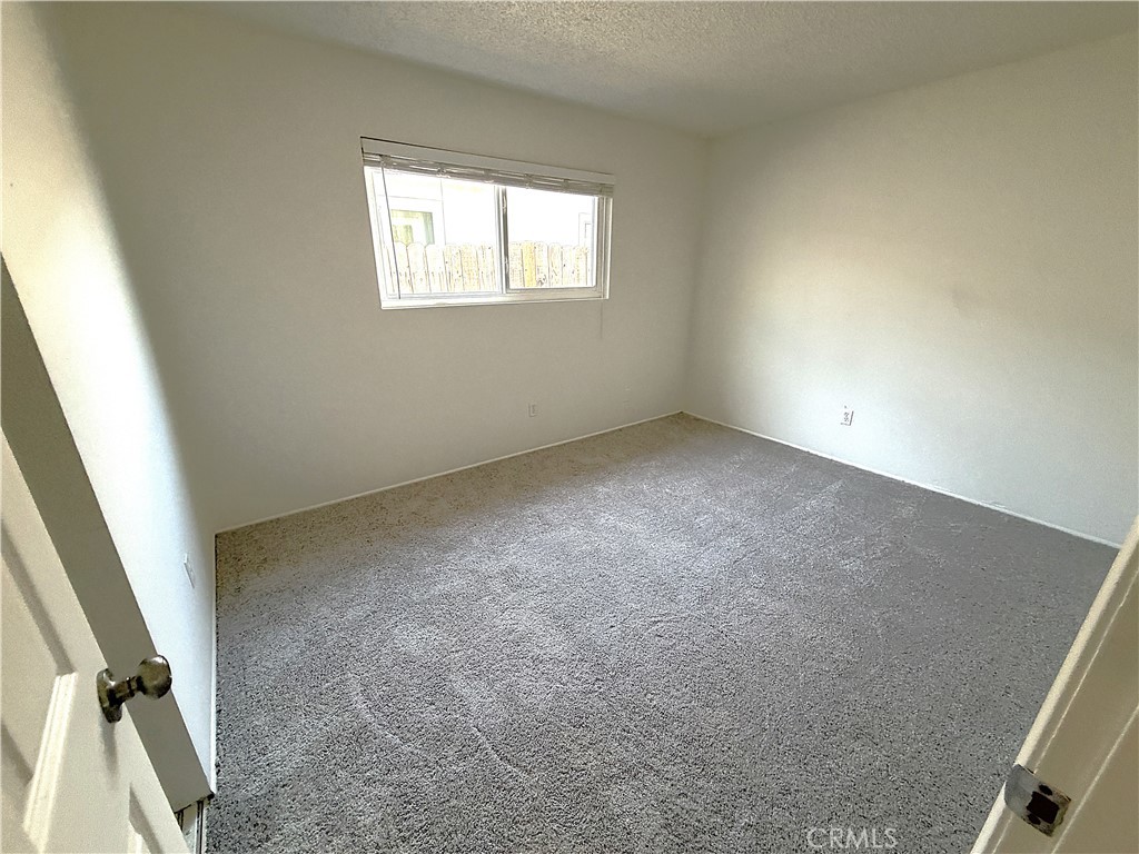 3940 Ocean View Boulevard Property Photo 11
