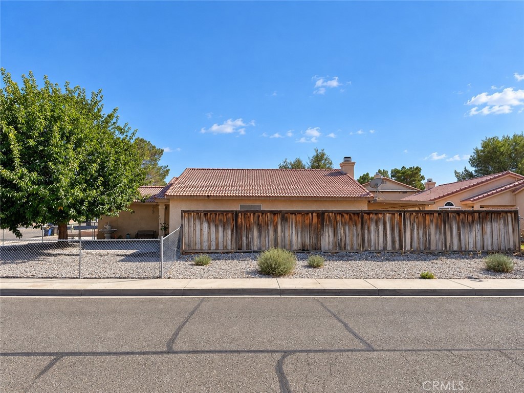 14378 Ivy Property Photo 3