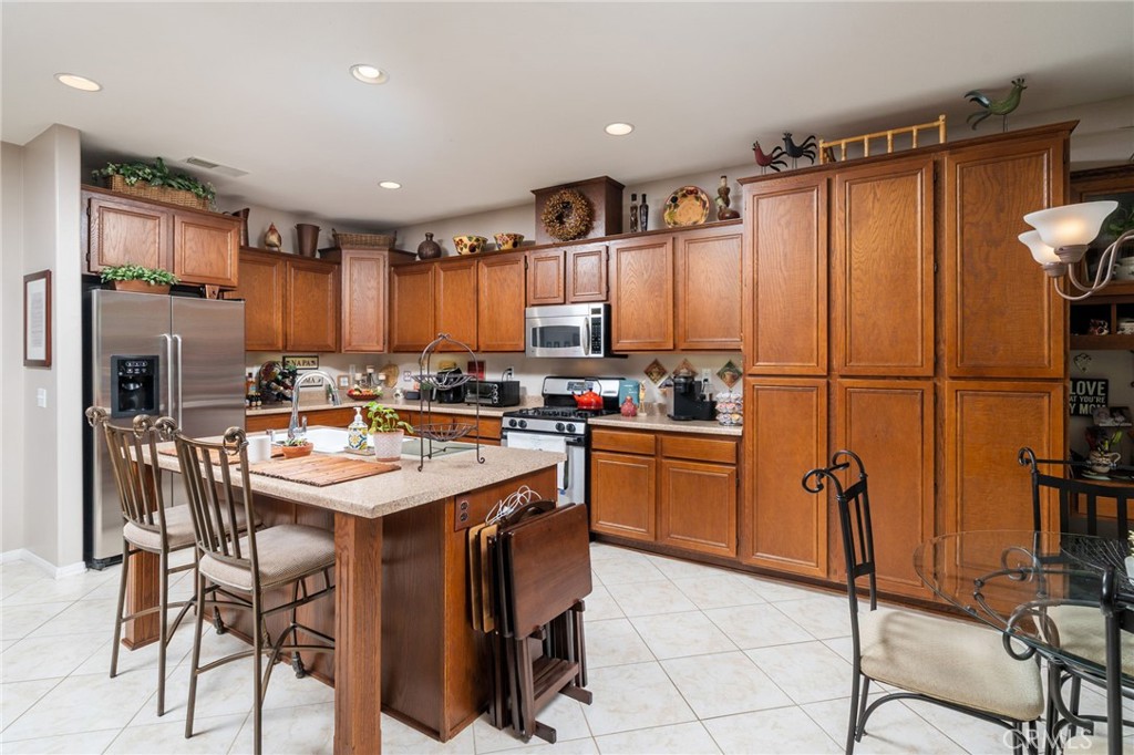 1461 Desert Star Drive Property Photo 15