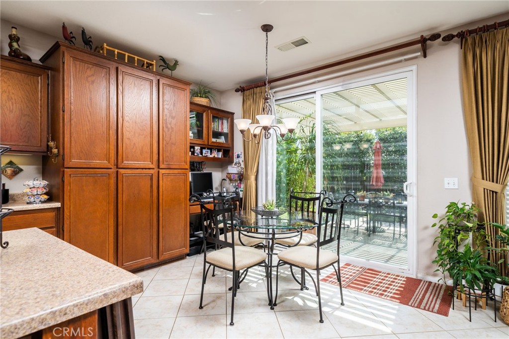 1461 Desert Star Drive Property Photo 18