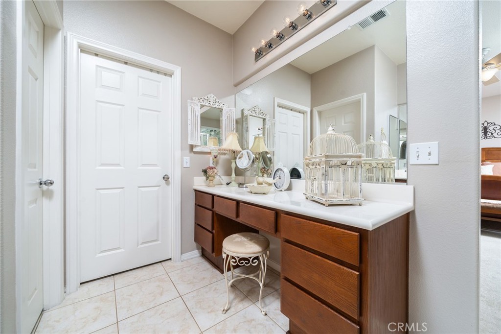 1461 Desert Star Drive Property Photo 32