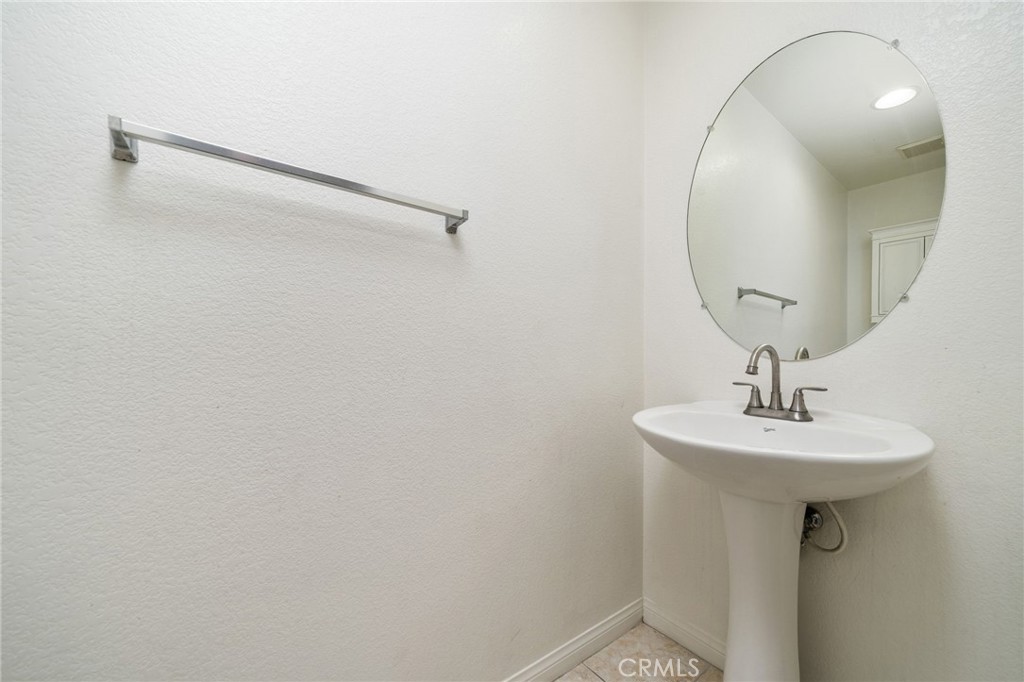4588 Vincent Way Property Photo 17