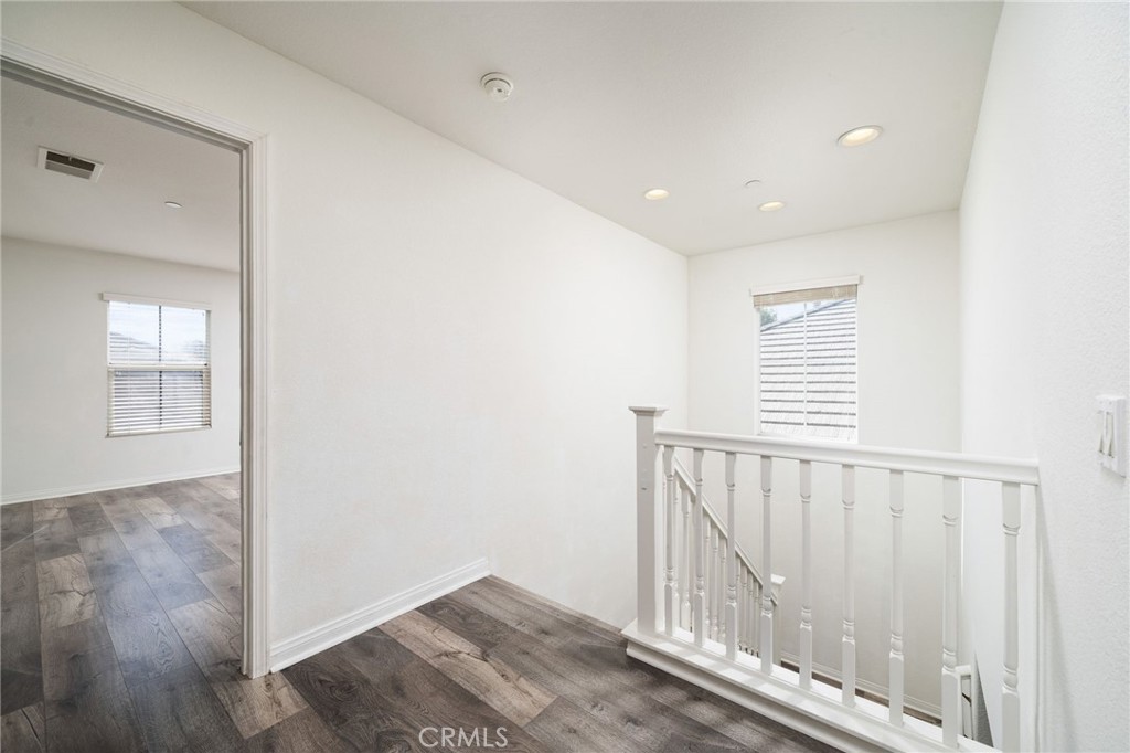 4588 Vincent Way Property Photo 19