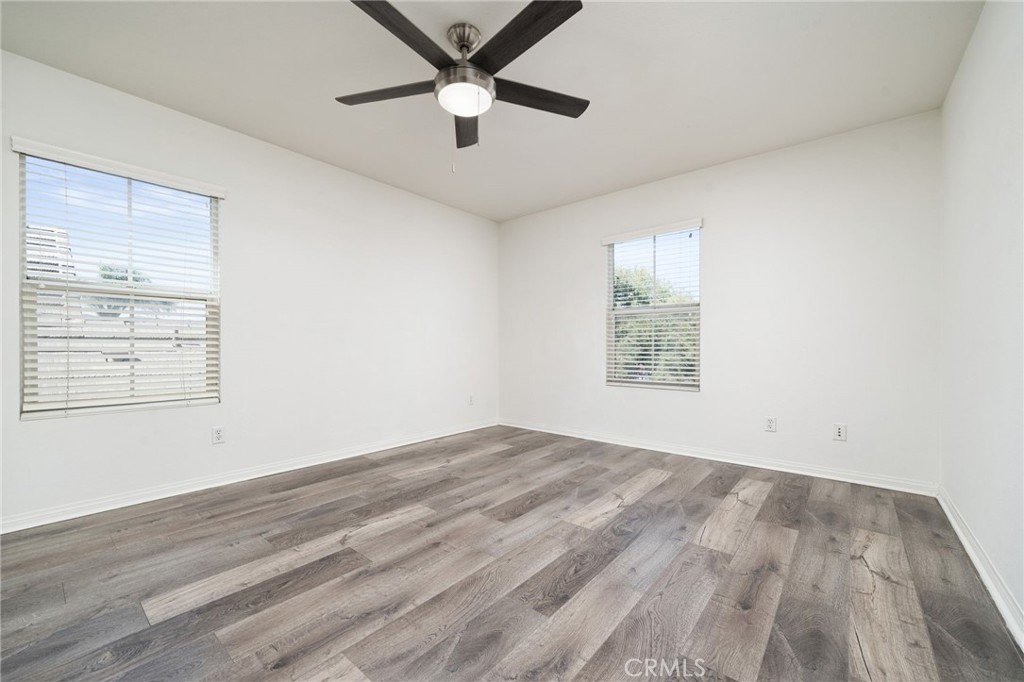4588 Vincent Way Property Photo 23