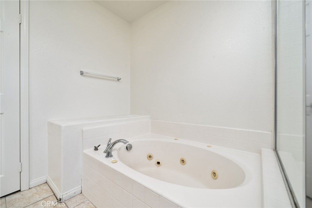 4588 Vincent Way Property Photo 30