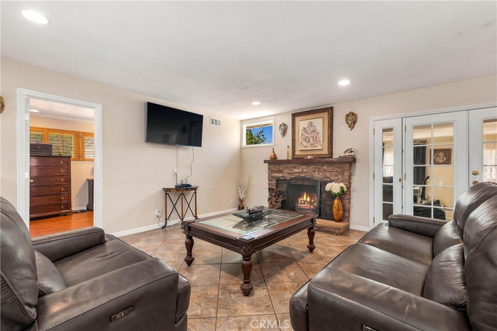 14933 Merrill Avenue Property Photo 11
