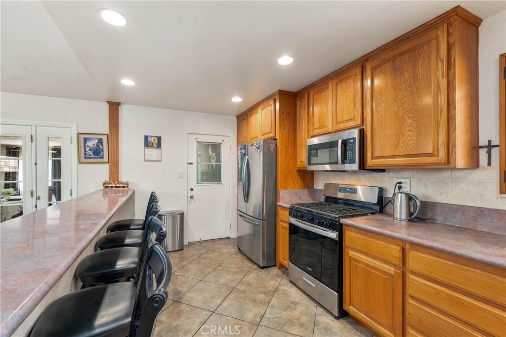14933 Merrill Avenue Property Photo 15