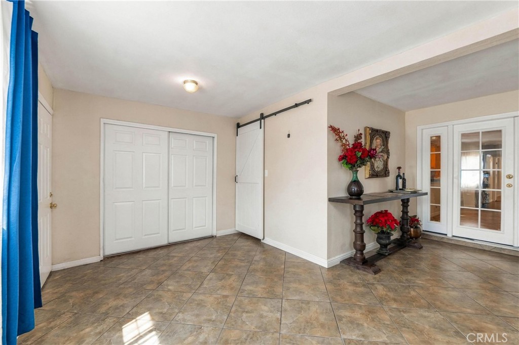 14933 Merrill Avenue Property Photo 21