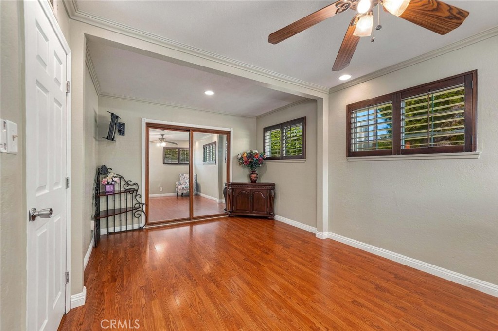 14933 Merrill Avenue Property Photo 32