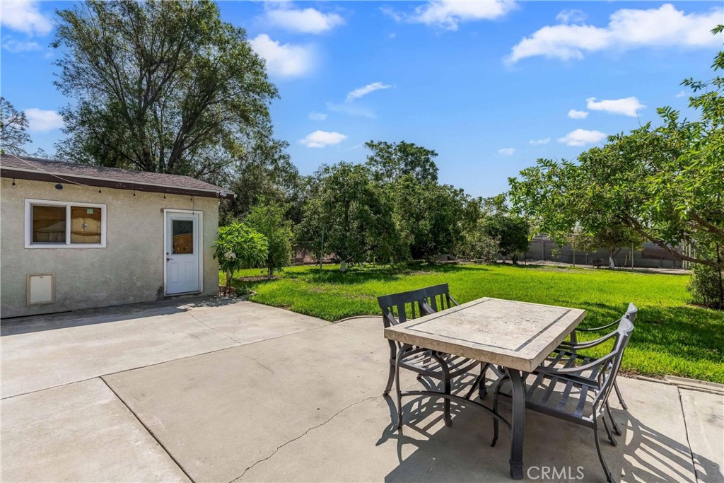 14933 Merrill Avenue Property Photo 37