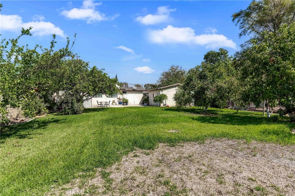 14933 Merrill Avenue Property Photo 41