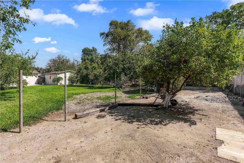 14933 Merrill Avenue Property Photo 42