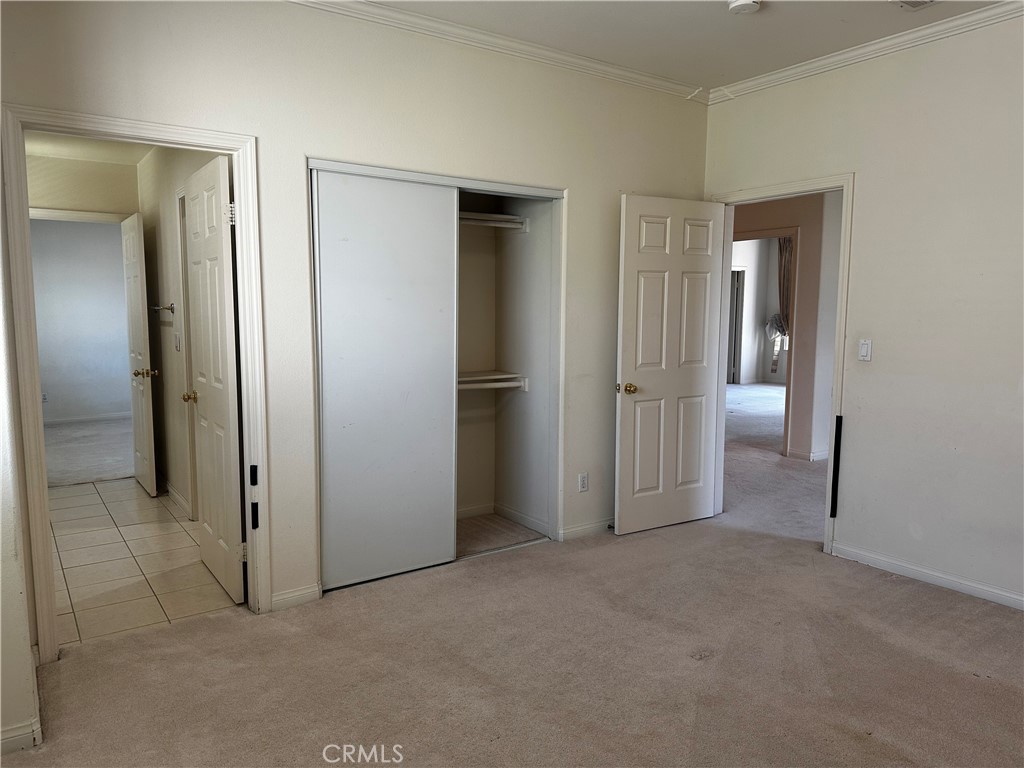 421 El Dorado St B Property Photo 12