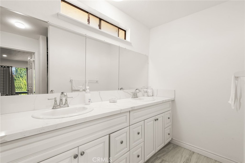 9965 Mckinley Property Photo 18