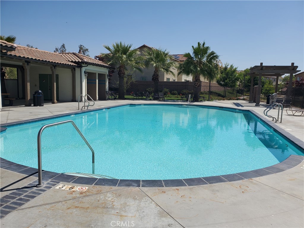 27380 Basalt Property Photo 4