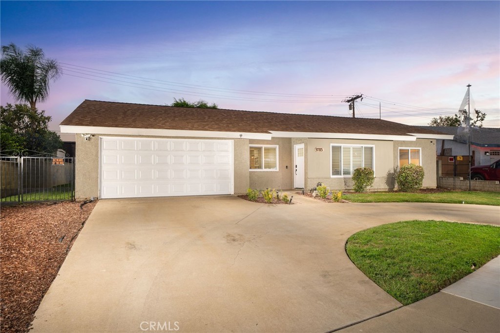 9785 Estacia Court Property Photo 1