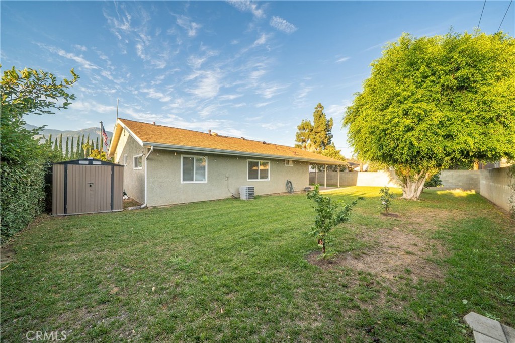 9785 Estacia Court Property Photo 25