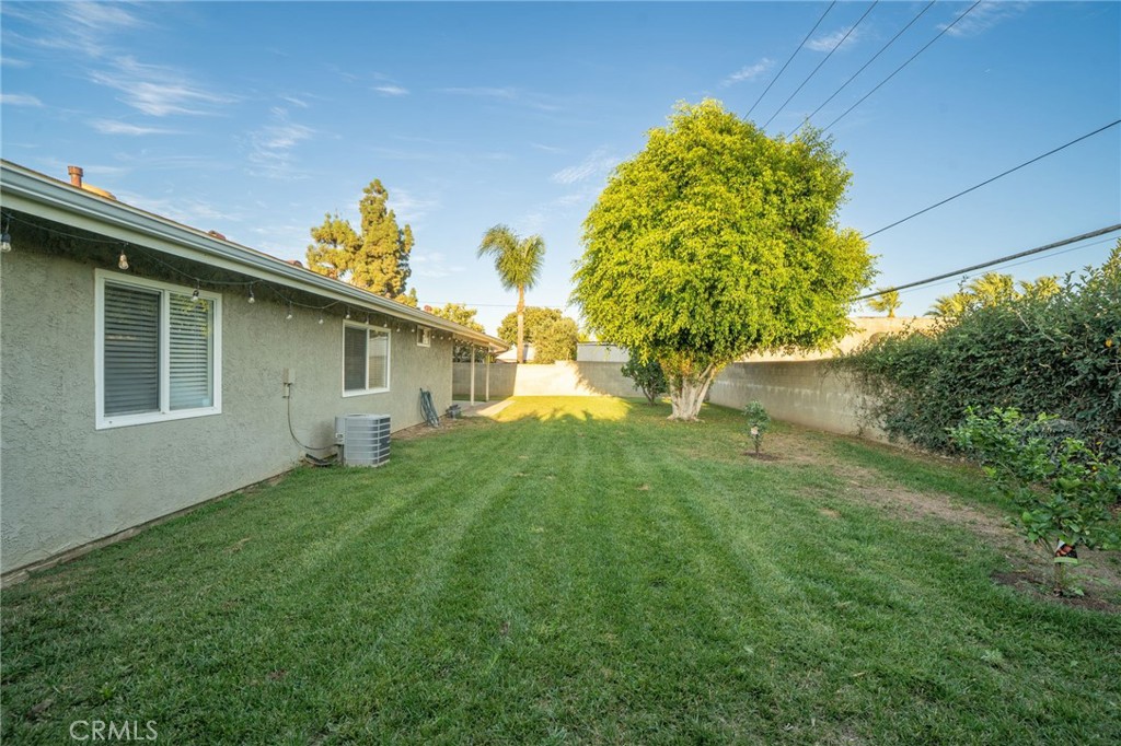 9785 Estacia Court Property Photo 28