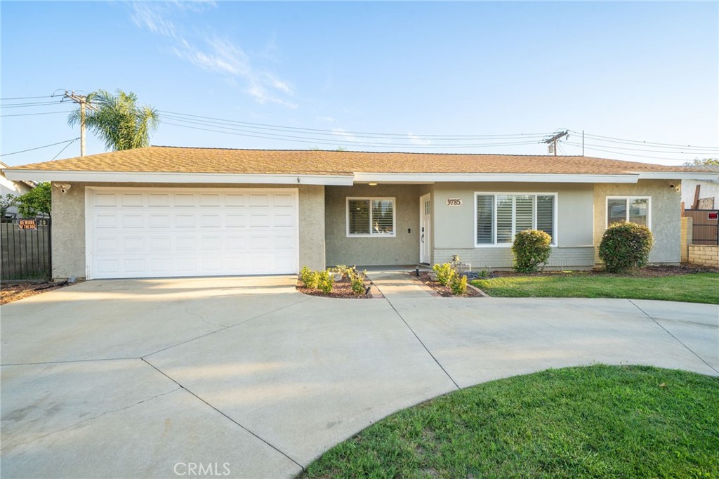 9785 Estacia Court Property Photo 34