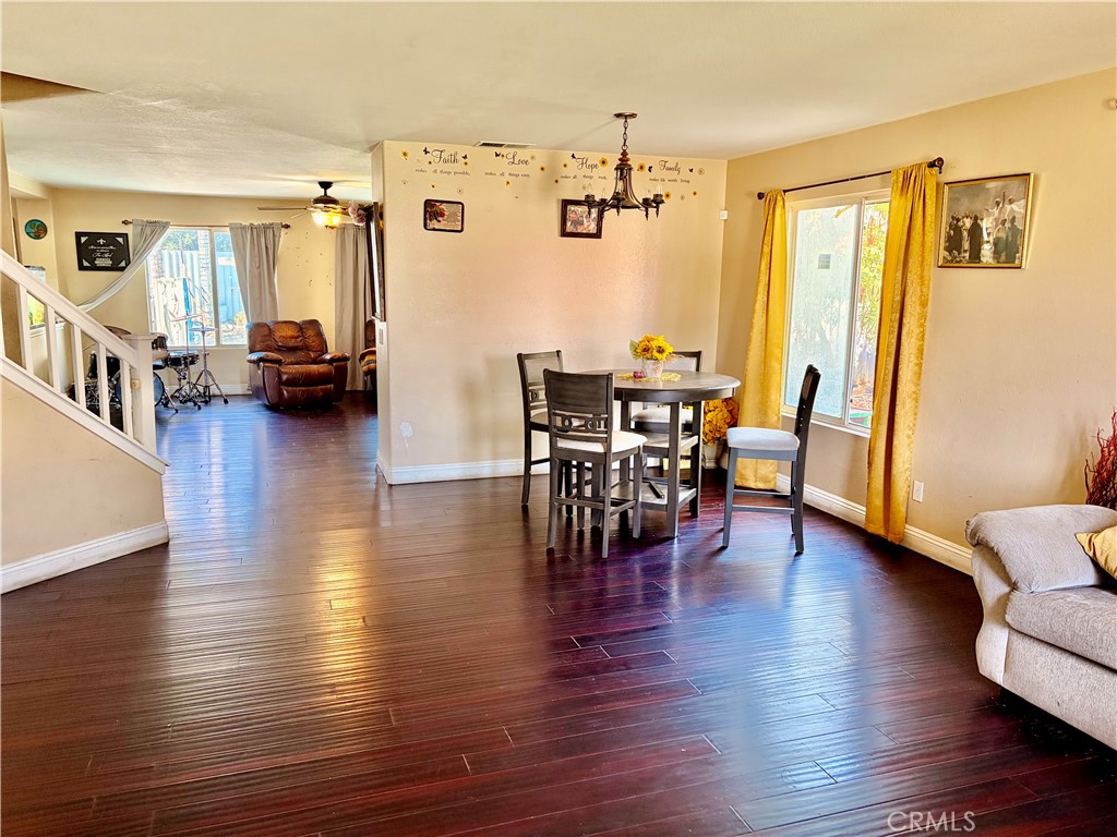423 Madrid Property Photo 6