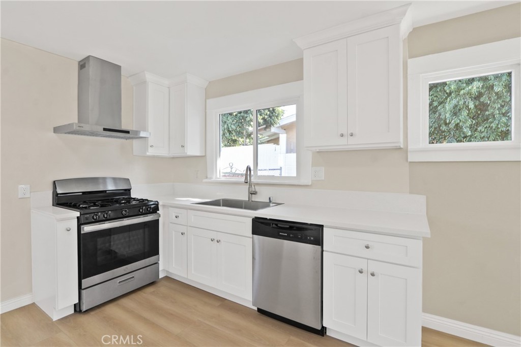 523 Randolph Street Property Photo 7