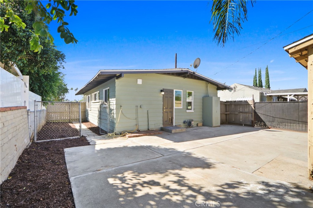 523 Randolph Street Property Photo 14