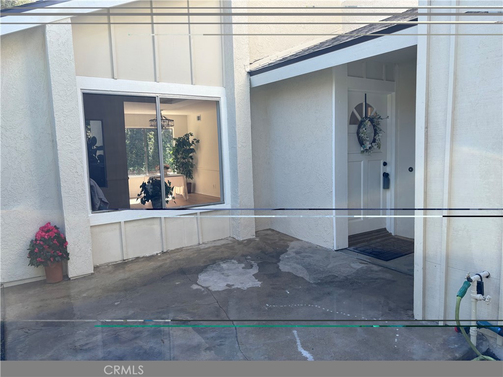 310 Sun Rose Street Property Photo 4