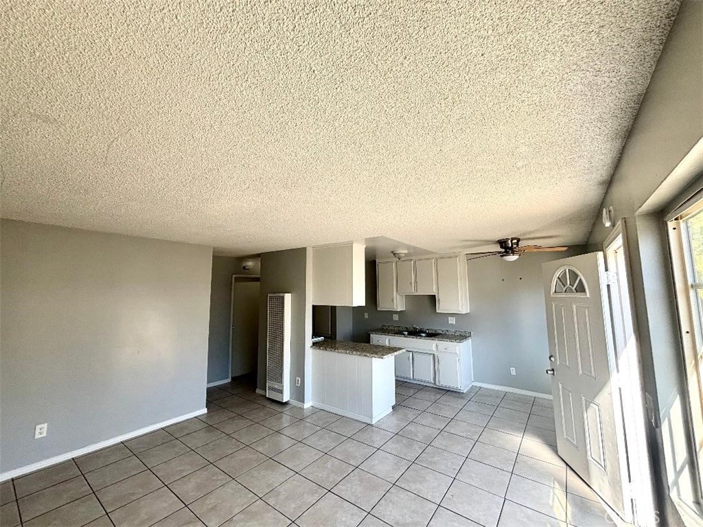 650 N Third Avenue C Property Photo 1