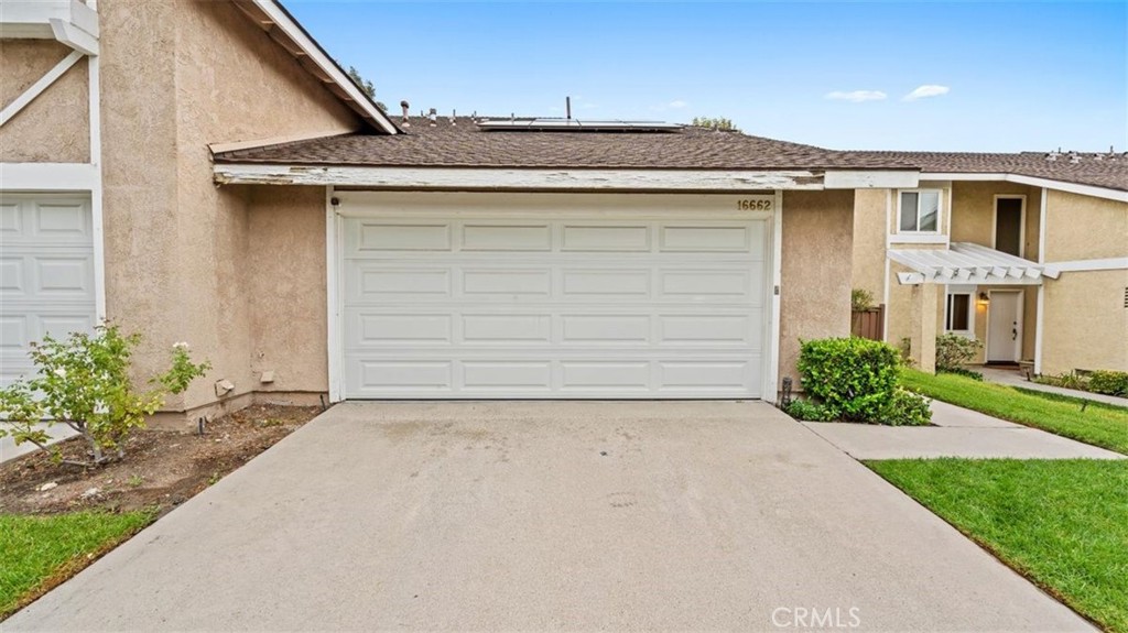 16662 Minter Court Property Photo 4