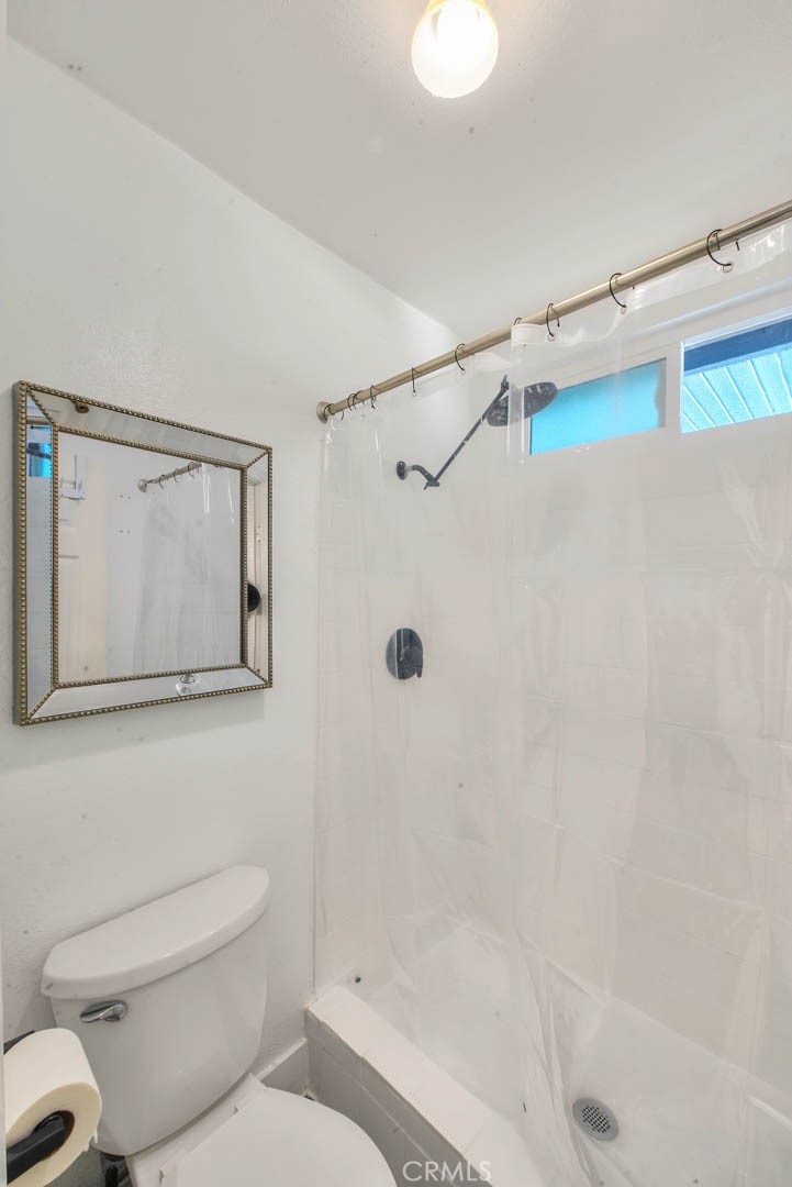7068 Jasmine Court Property Photo 26
