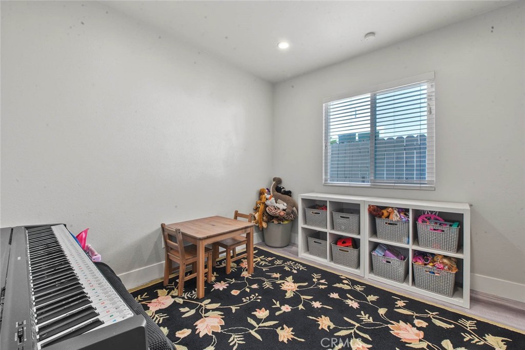 7068 Jasmine Court Property Photo 28