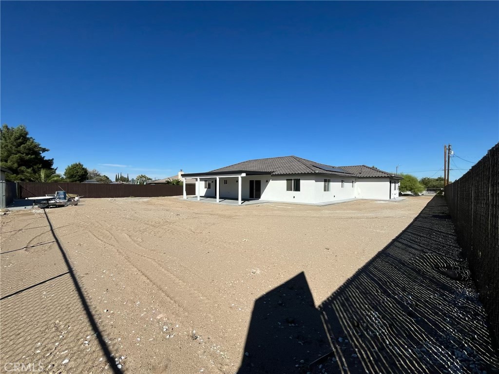 10674 Victor Avenue Property Photo 6