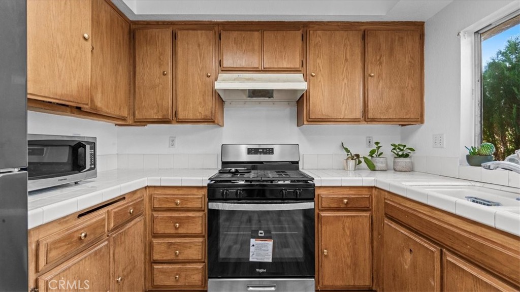2113 Lightcap Property Photo 6