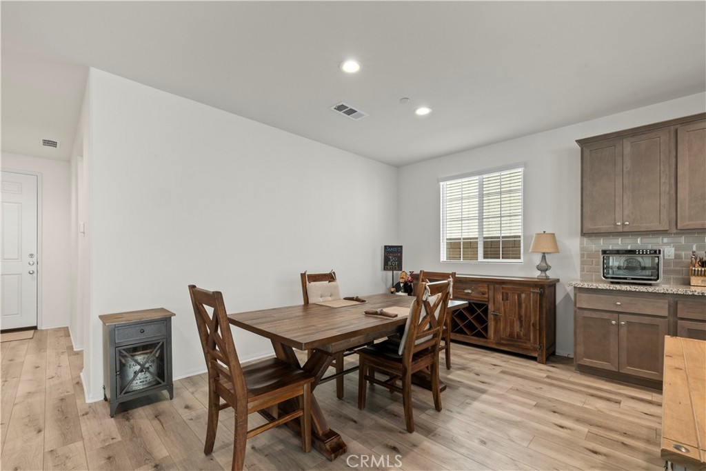 16986 Red Tail Lane Property Photo 10