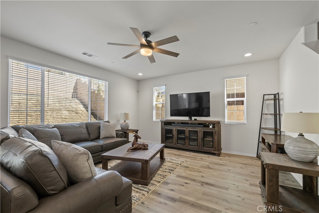 16986 Red Tail Lane Property Photo 11