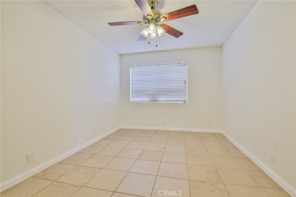 479 W Carter Property Photo 21