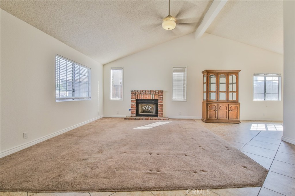 479 W Carter Property Photo 25