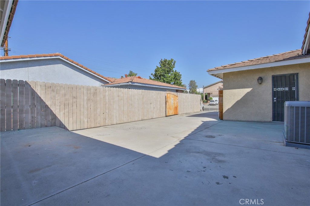479 W Carter Property Photo 46