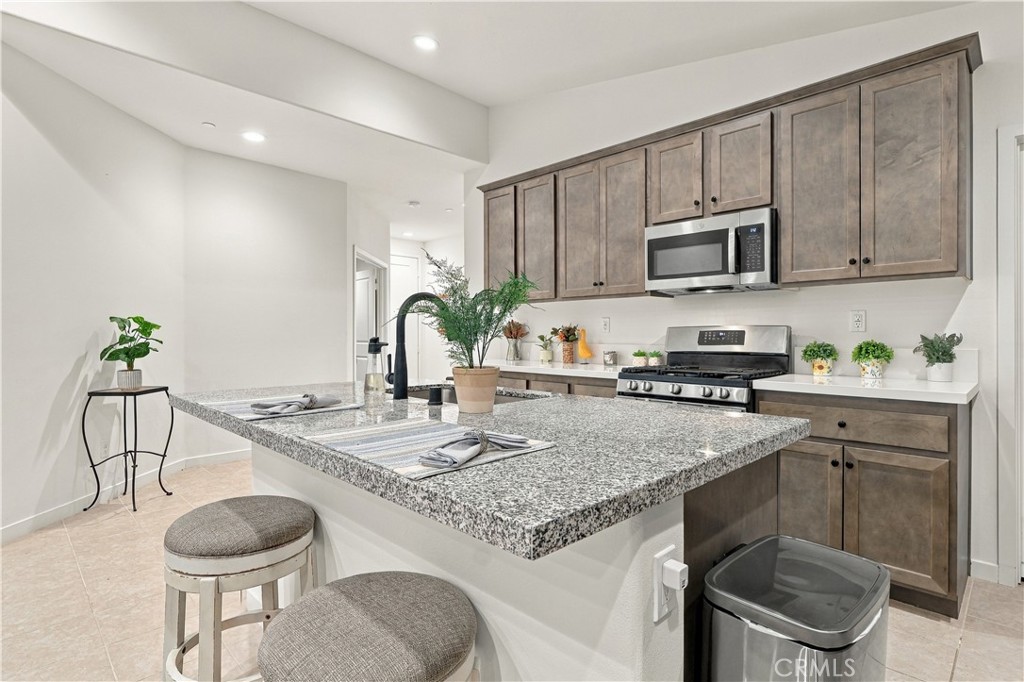 1568 Sunswept Property Photo 6