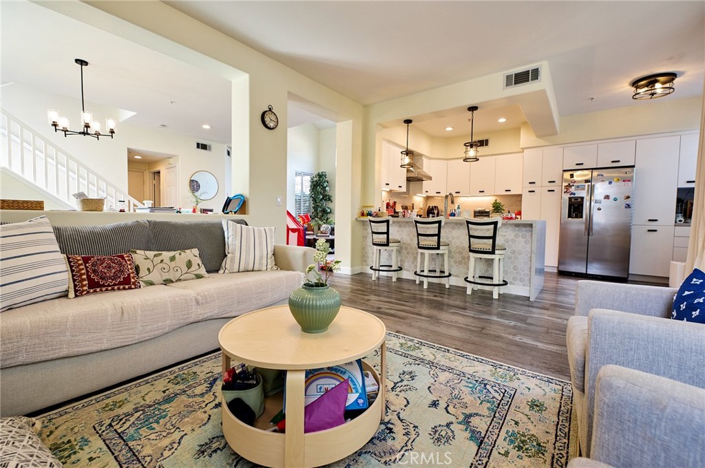 2080 New Haven Property Photo 13