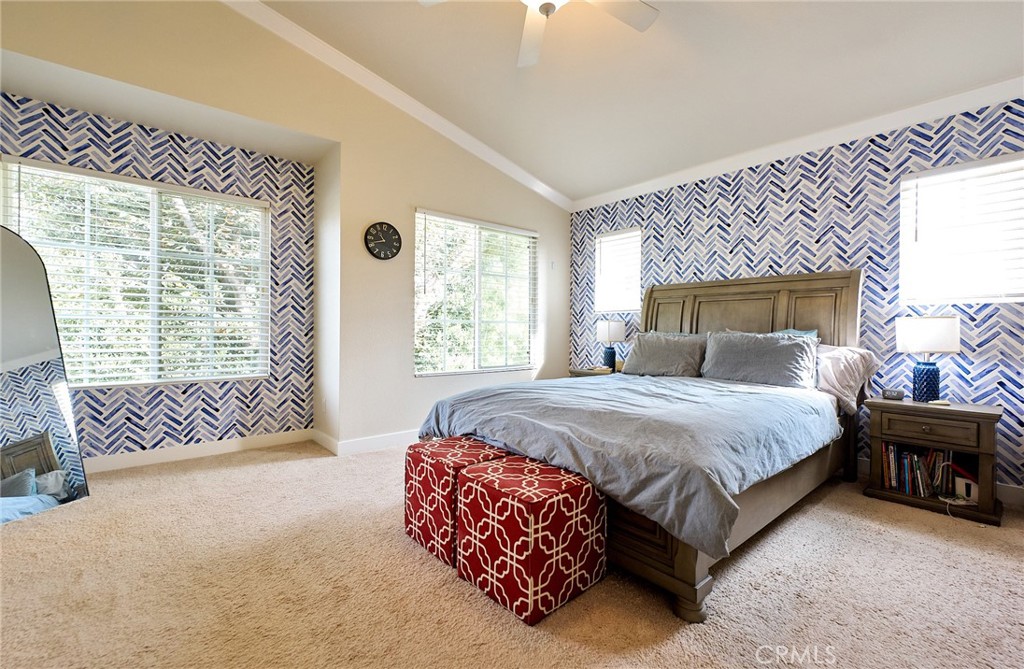 2080 New Haven Property Photo 21