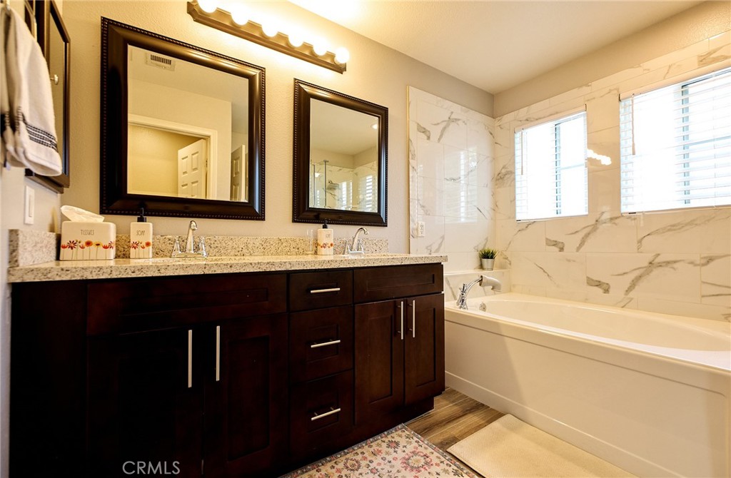 2080 New Haven Property Photo 22