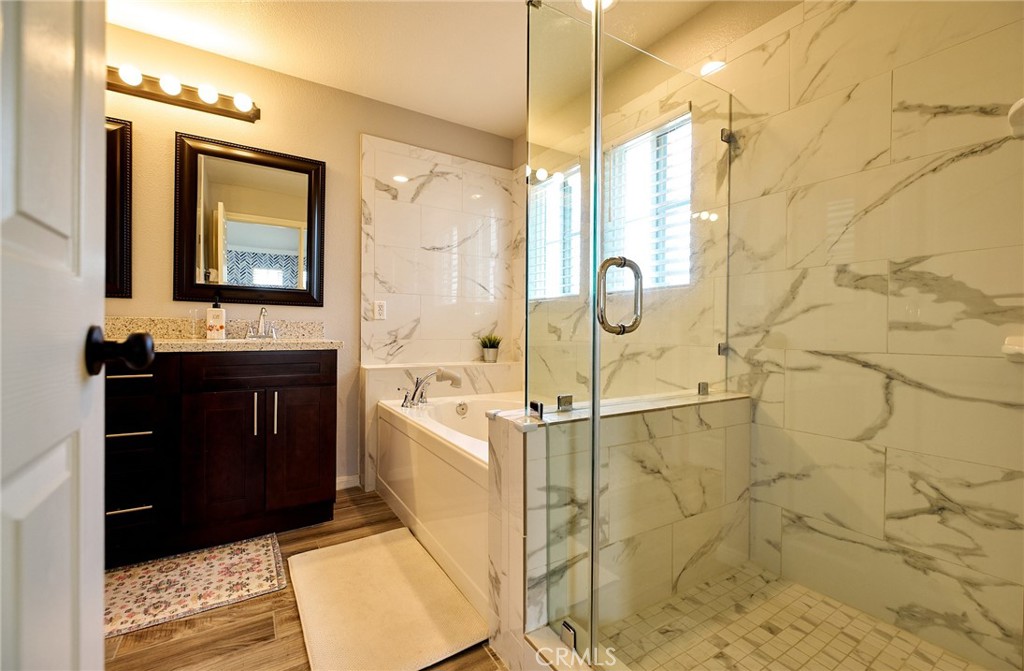 2080 New Haven Property Photo 24