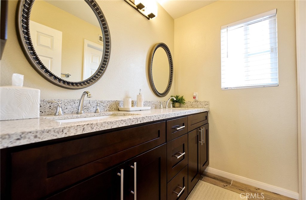 2080 New Haven Property Photo 27