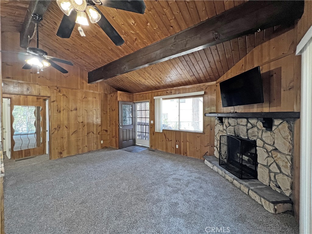 969 Fern Drive Property Photo 5