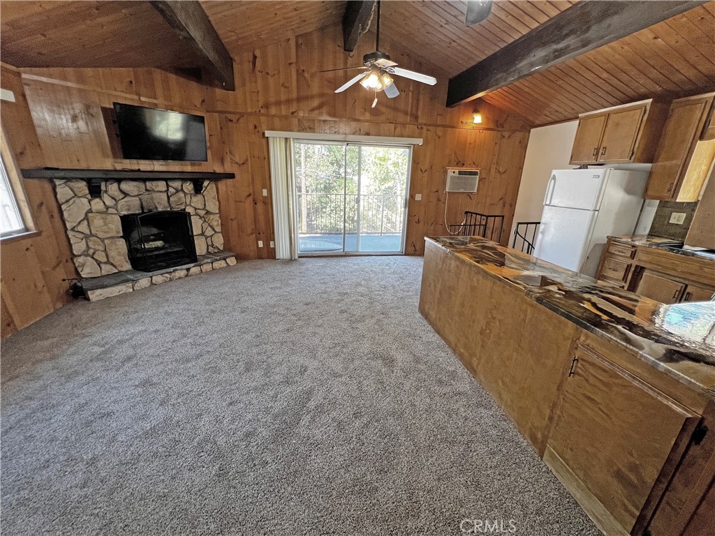 969 Fern Drive Property Photo 7
