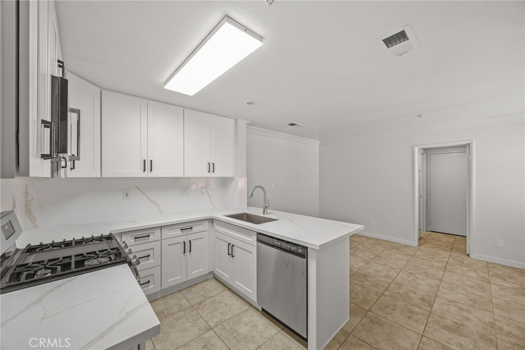 11229 Terra Vista W D Property Photo 14