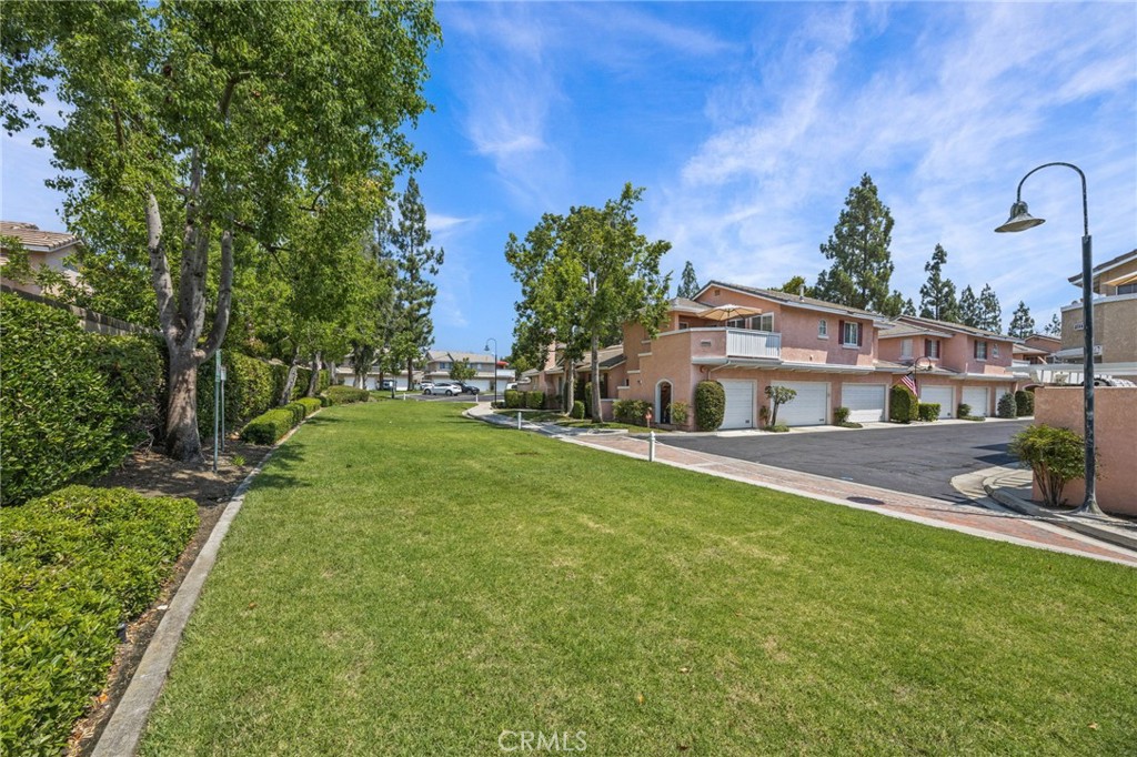 11229 Terra Vista W D Property Photo 27