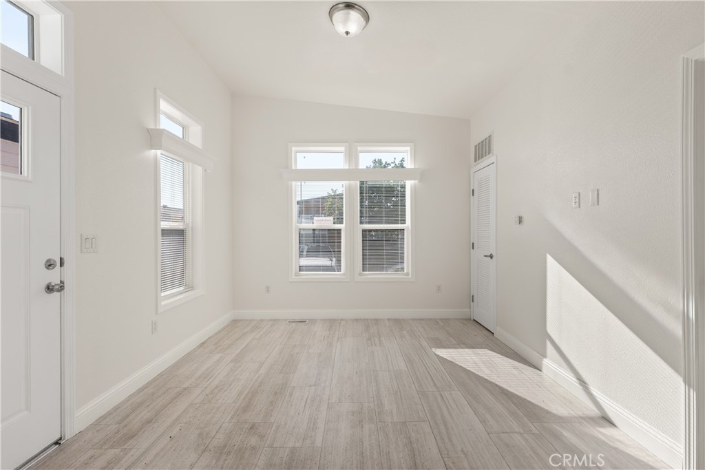 8250 Lankershim Boulevard Space 185 Property Photo 6